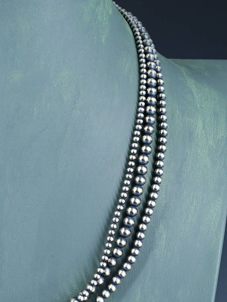 Collar de cuentas de plata de ley de una sola hebra de joyería Navajo de 20"