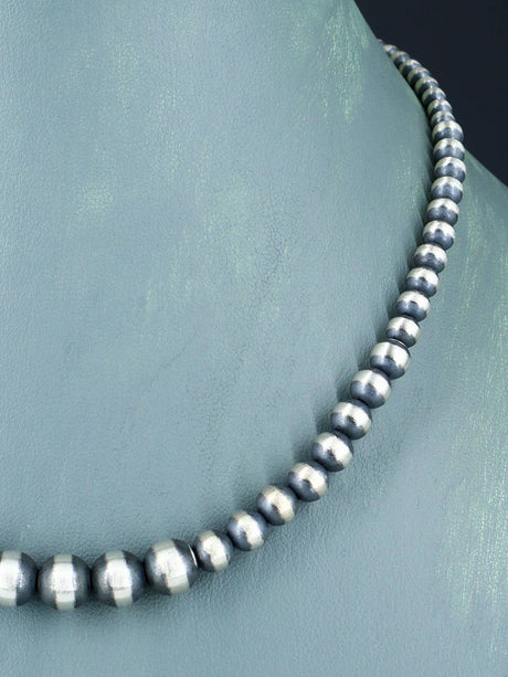 16" Navajo Jewelry Single Strand Sterling Silver Beaded Necklace