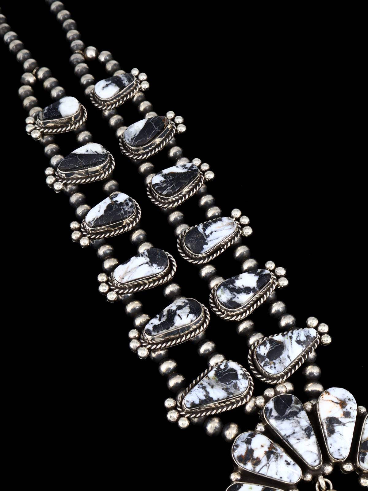 Conjunto de collar de flor de calabaza de plata de ley de búfalo blanco natural navajo