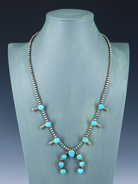 Ensemble de colliers amérindiens en argent sterling avec cheval céleste et fleurs de courge turquoise