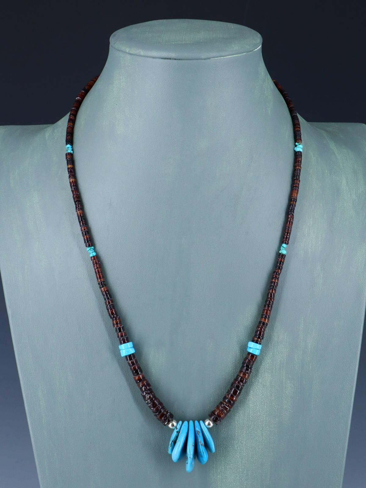 Collier d'huîtres épineuses graduées de bijoux amérindiens