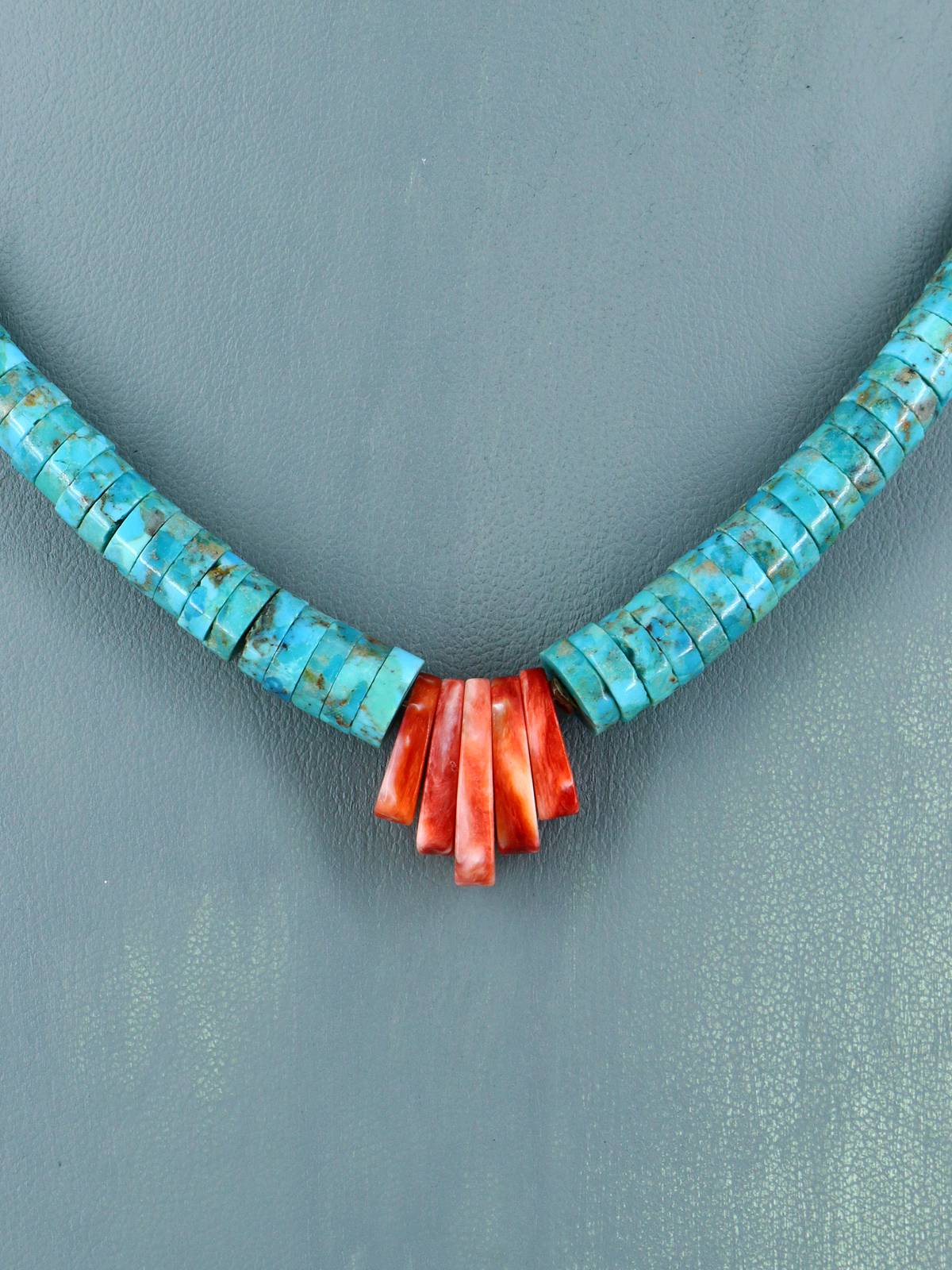 Bijoux amérindiens Collier simple brin turquoise et huître épineuse