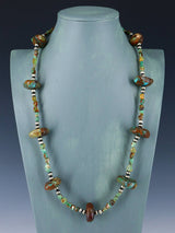 Collier amérindien de pépites turquoise et de perles d’argent