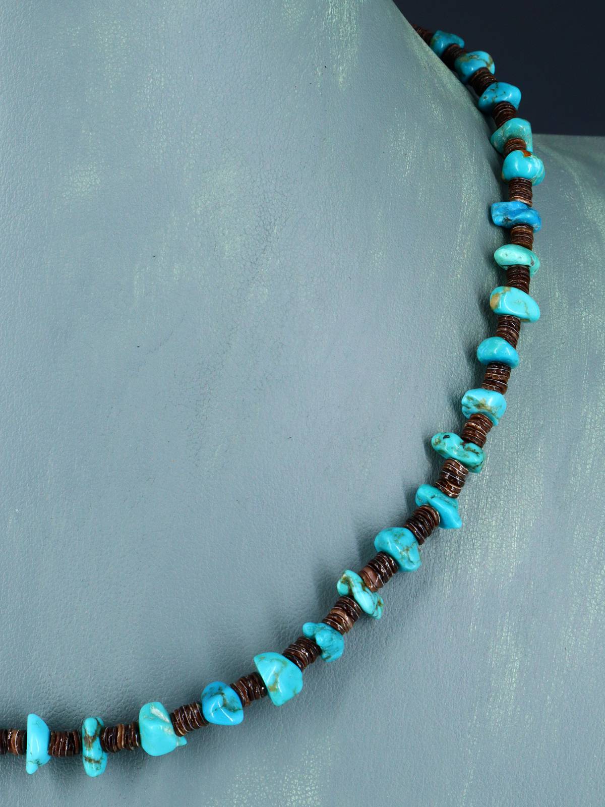 Collier amérindien turquoise et heishi à brin unique