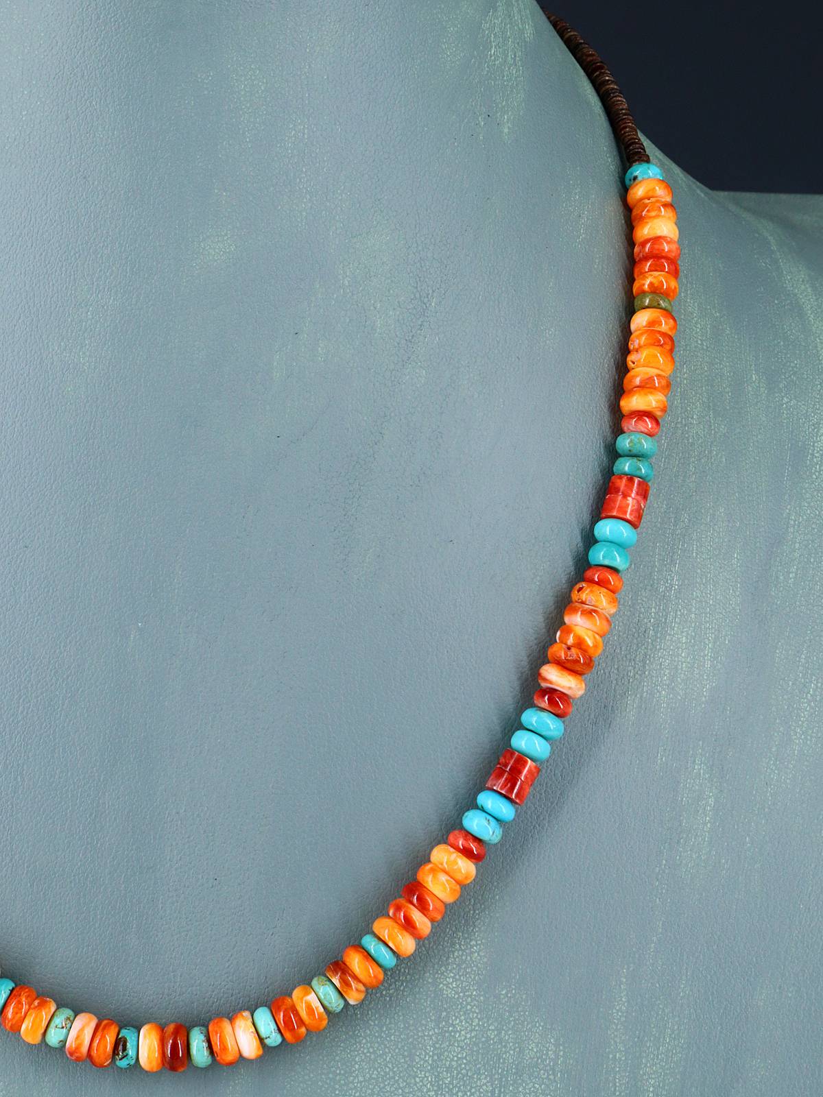 Bijoux amérindiens Collier simple brin d’huître épineuse et turquoise