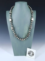 Ensemble de colliers amérindiens en argent sterling Navajo turquoise et perles
