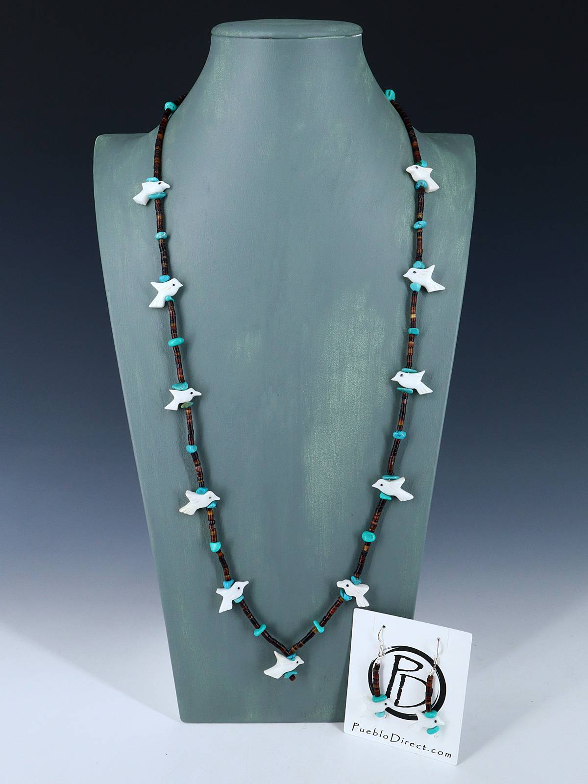 Native American Carved Zuni Fetish Bird Necklace Set