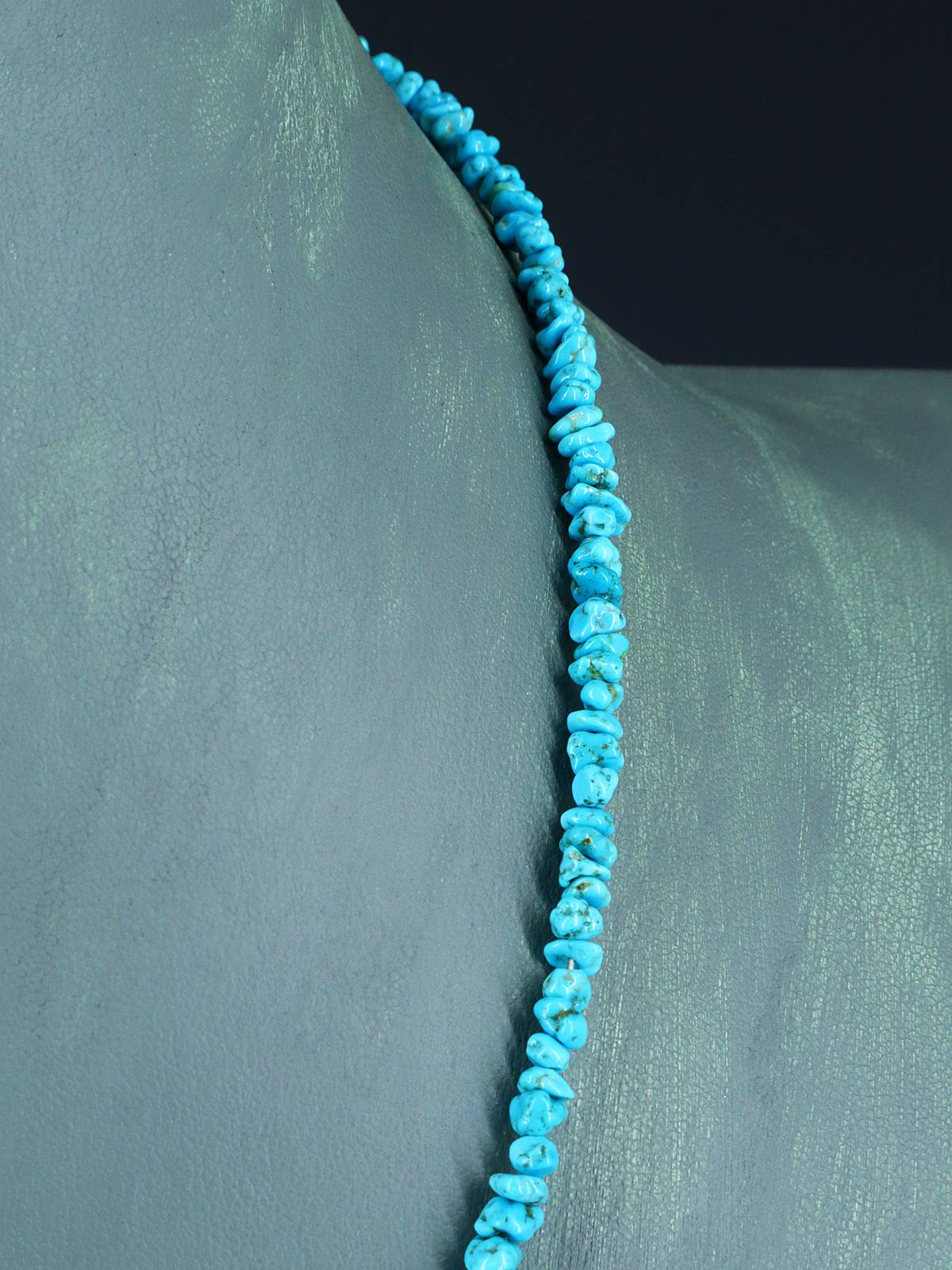 Collier de perles turquoise arrondies amérindiennes