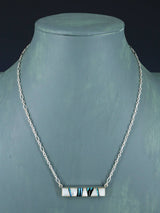 Collar con incrustaciones navajo de múltiples piedras de joyería nativa americana