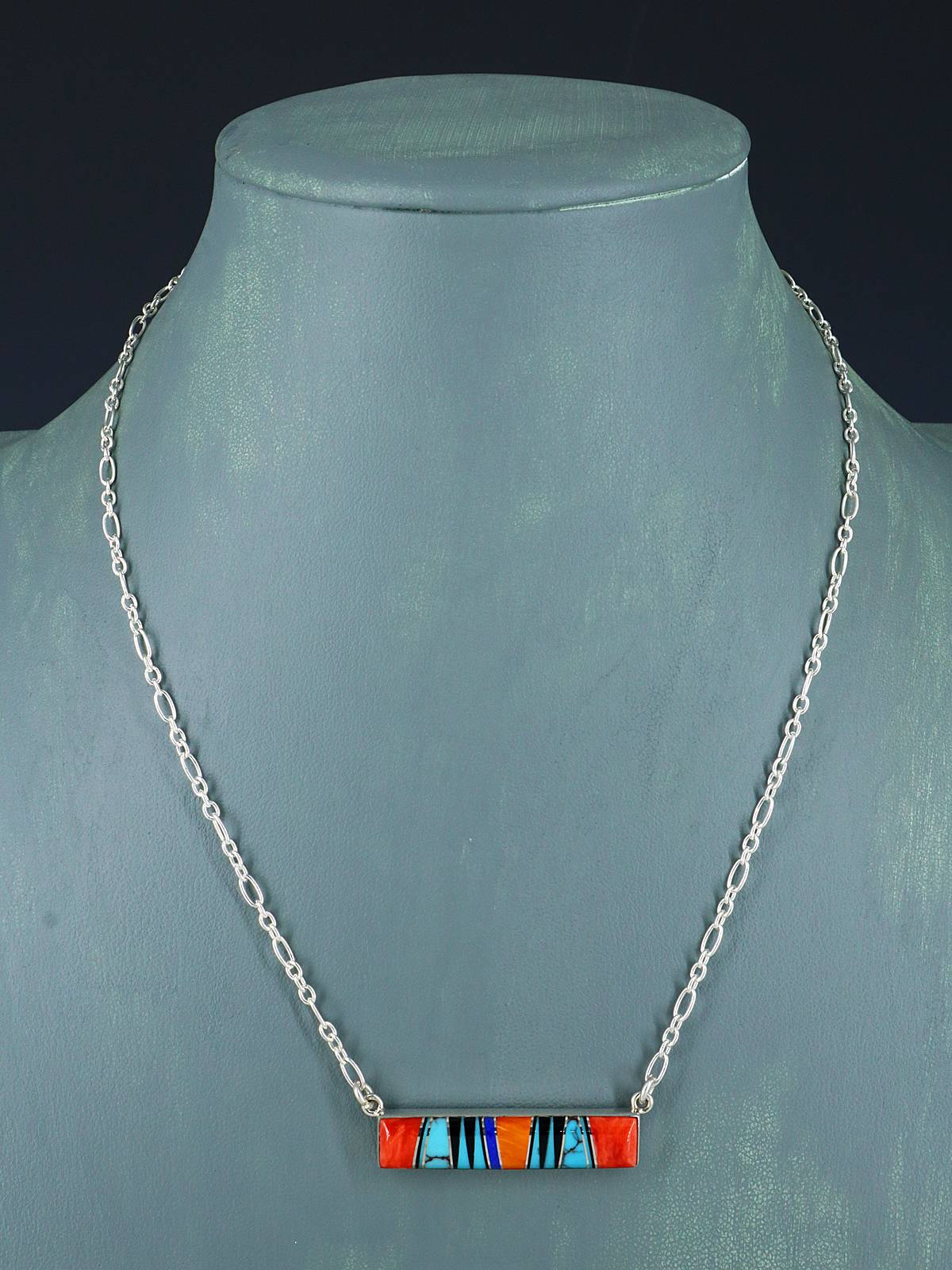 Collar con incrustaciones navajo de múltiples piedras de joyería nativa americana