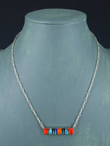 Collar con incrustaciones navajo de múltiples piedras de joyería nativa americana