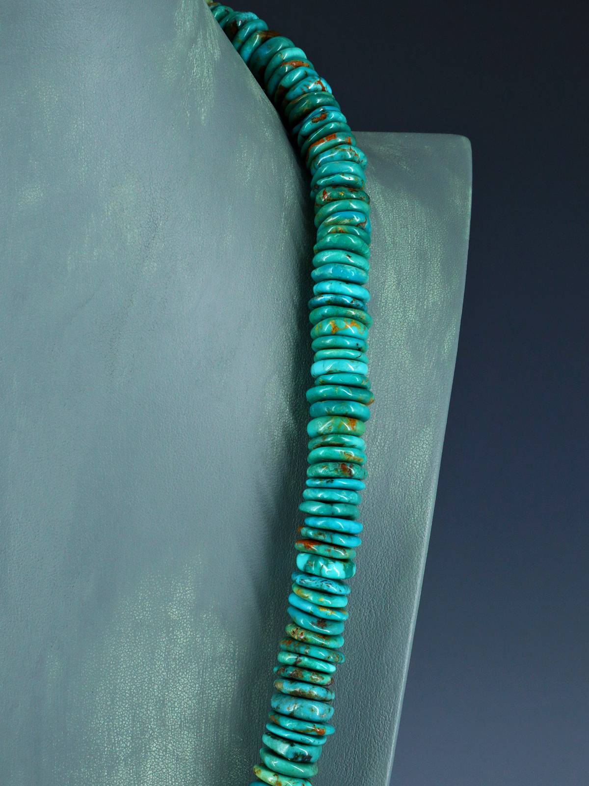 Navajo Single Strand Thick Turquoise Disc Necklace