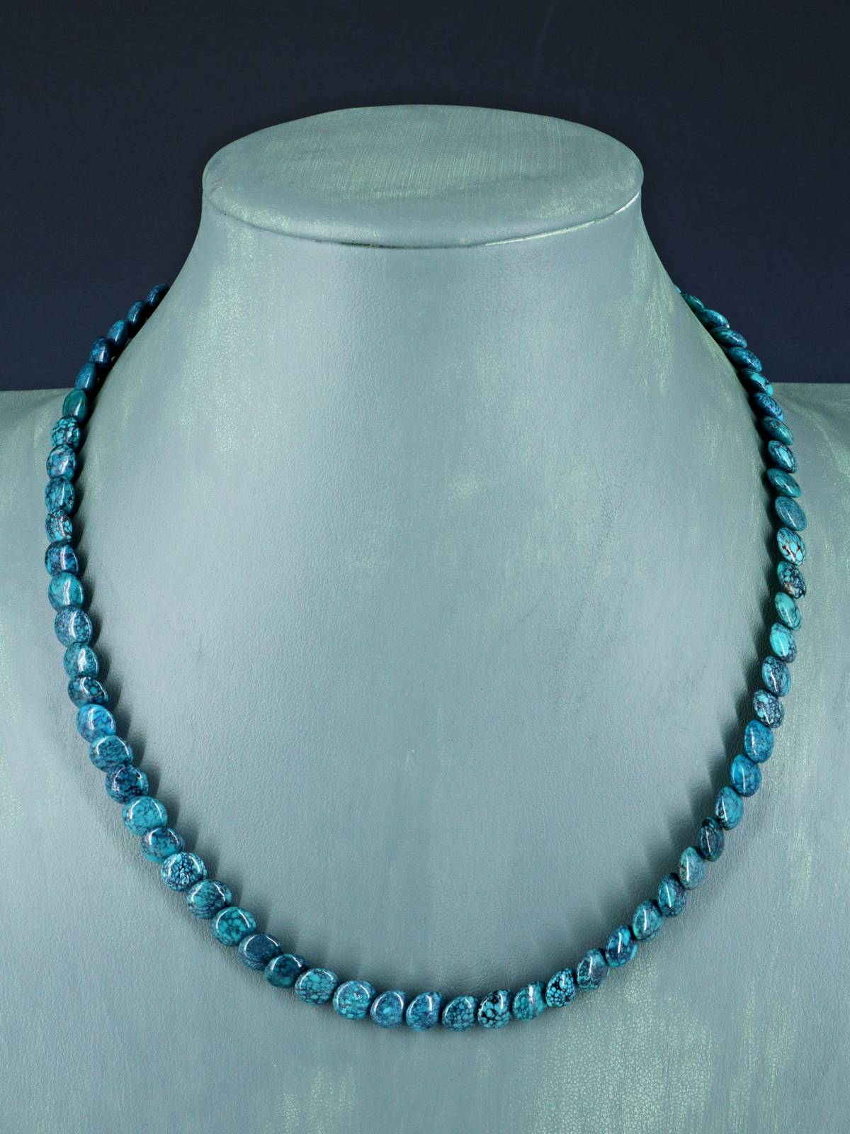 19" Navajo Single Strand Turquoise Disc Necklace