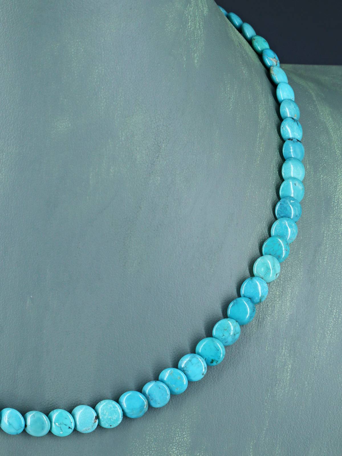 19" Navajo Single Strand Turquoise Disc Necklace