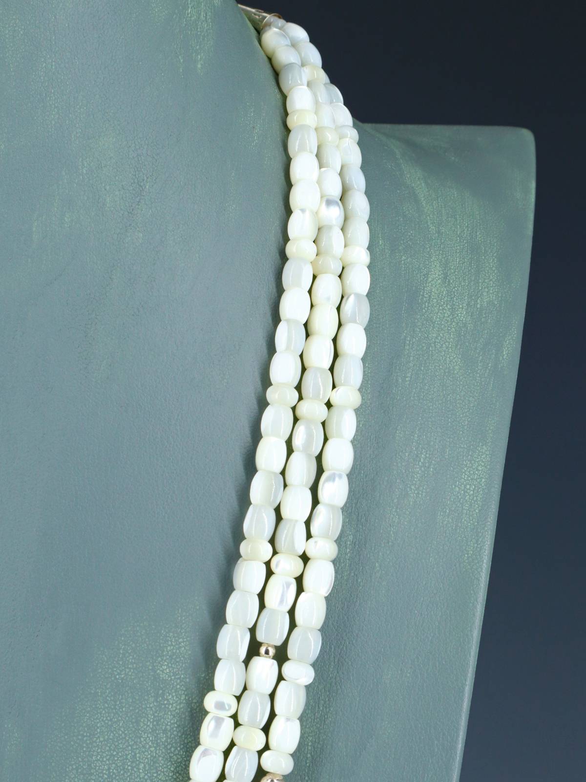 Collar del tesoro del abulón de Santo Domingo de los indios nativos americanos