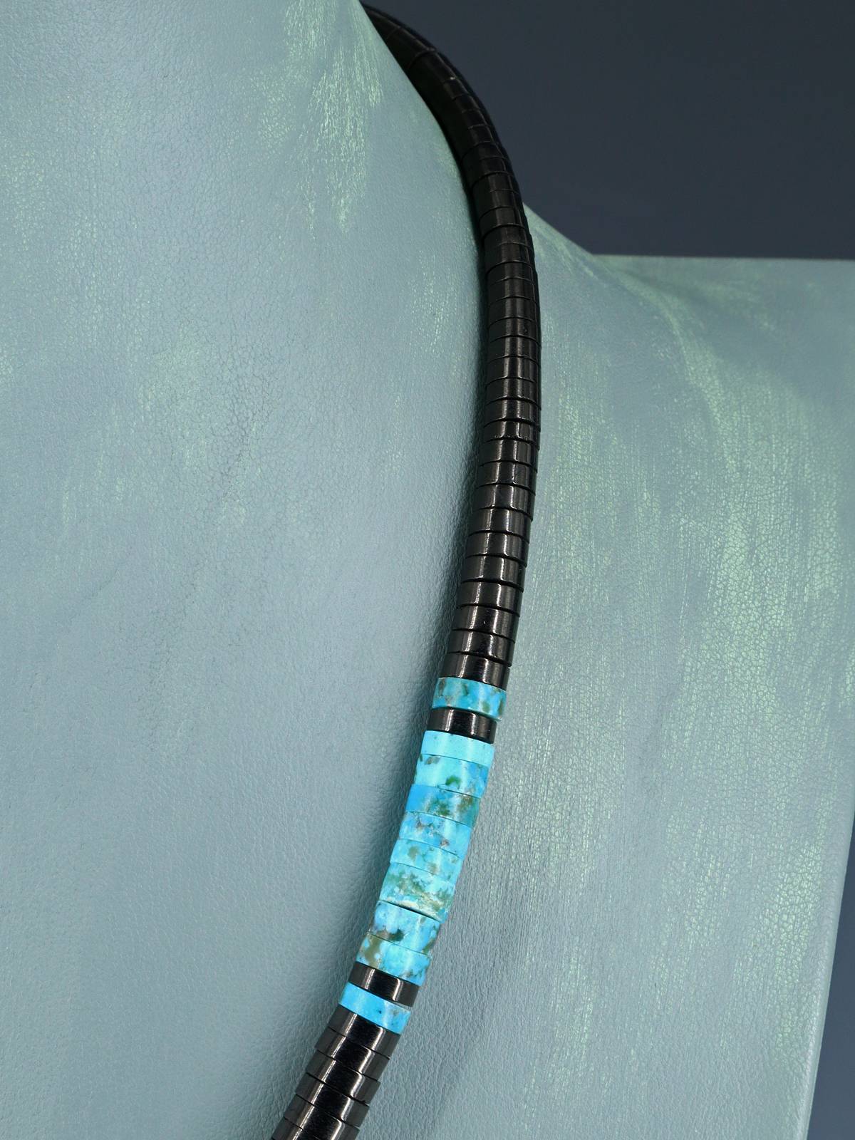 Collier amérindien Santo Domingo Turquoise et Jet