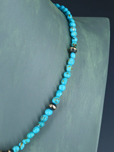 Collier amérindien de perles turquoise et argent