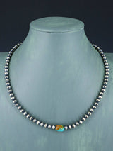 Collier amérindien de pépites turquoise et de perles d’argent