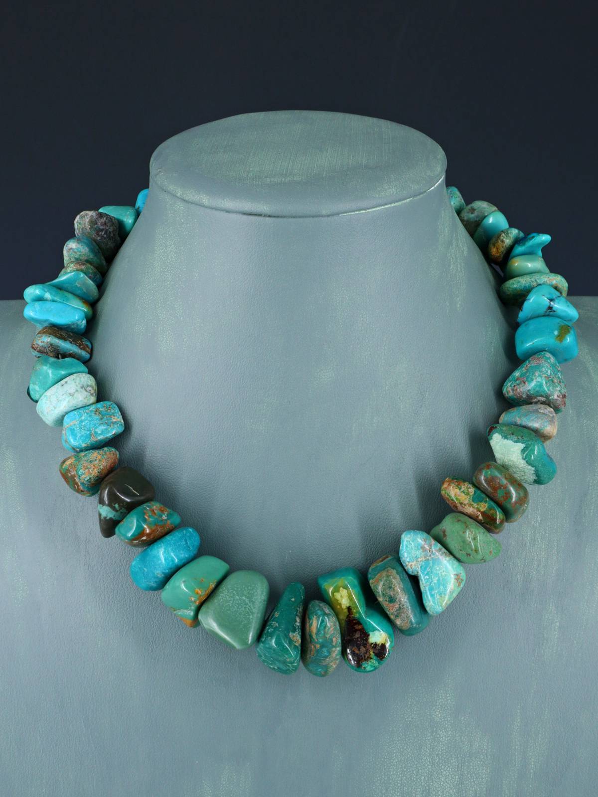 Chunky Native American Single Strand Turquoise Nugget Choker