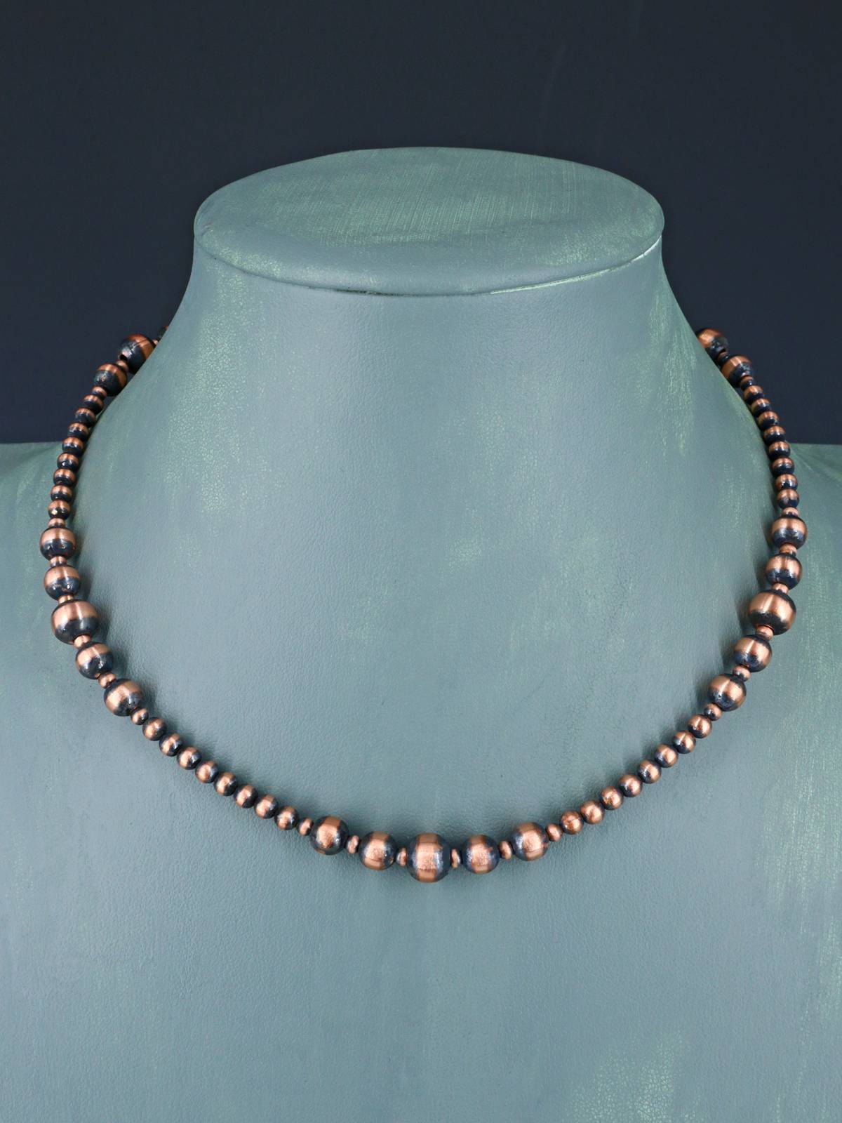 Collar de cuentas de plata de ley de una sola hebra de joyería Navajo de 18.0 in