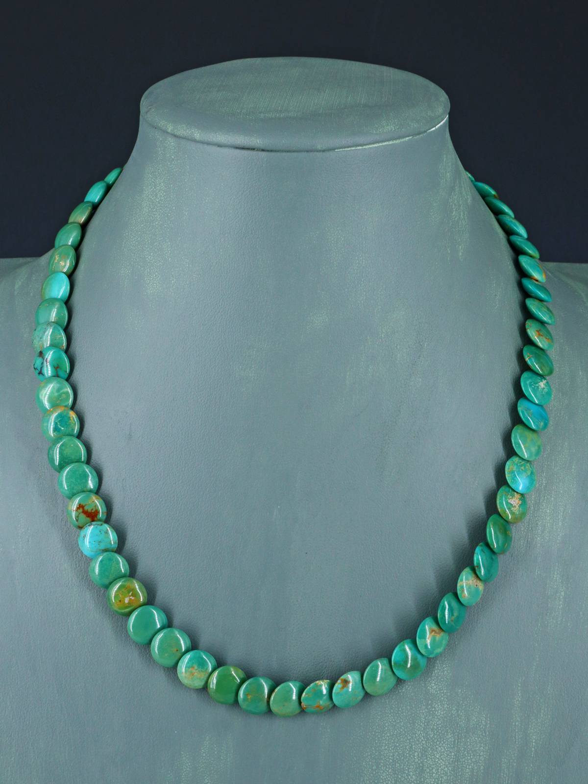 19" Navajo Single Strand Turquoise Disc Necklace - PuebloDirect.com