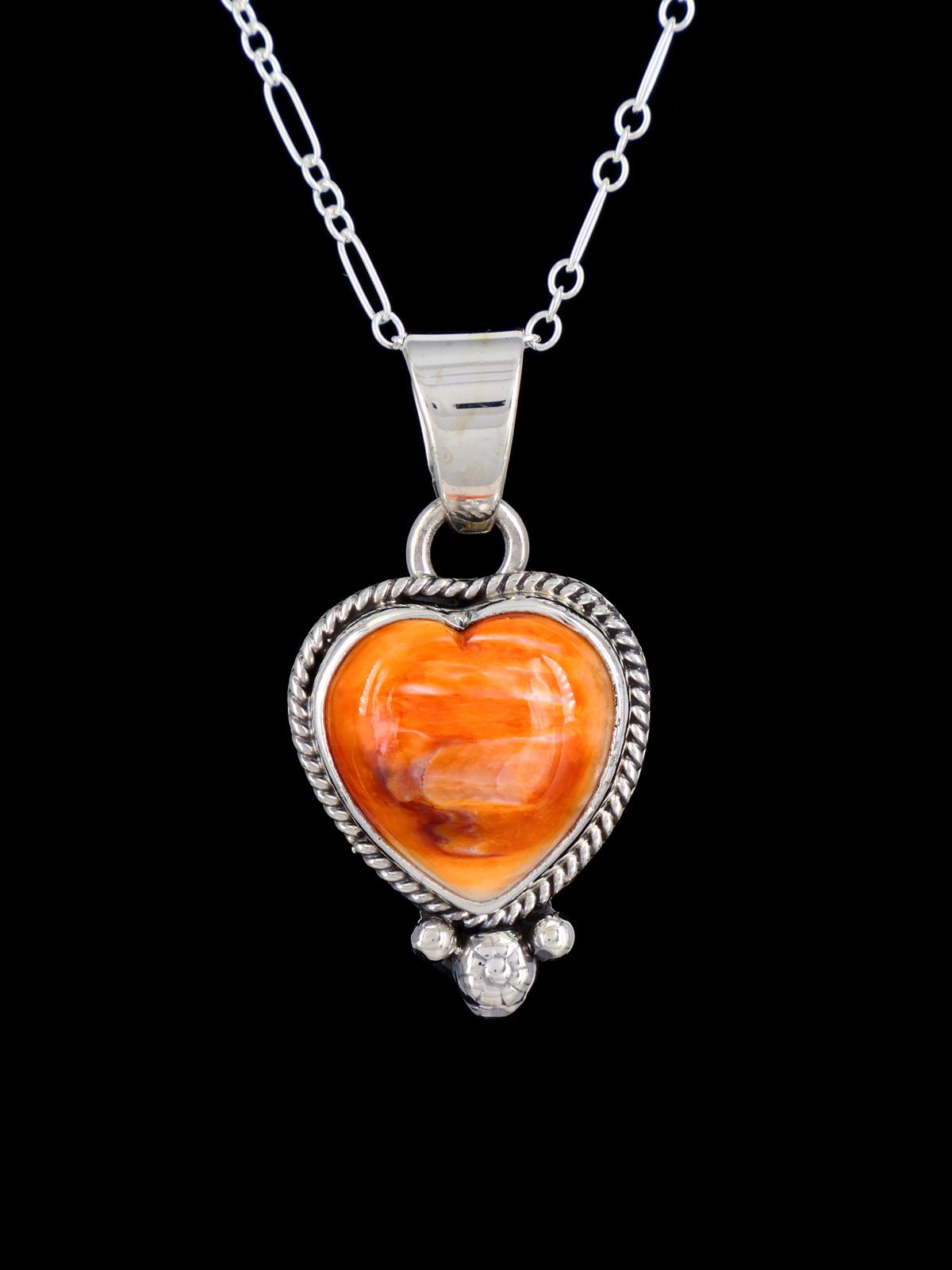 Native American Jewelry Spiny Oyster Pendant - PuebloDirect.com