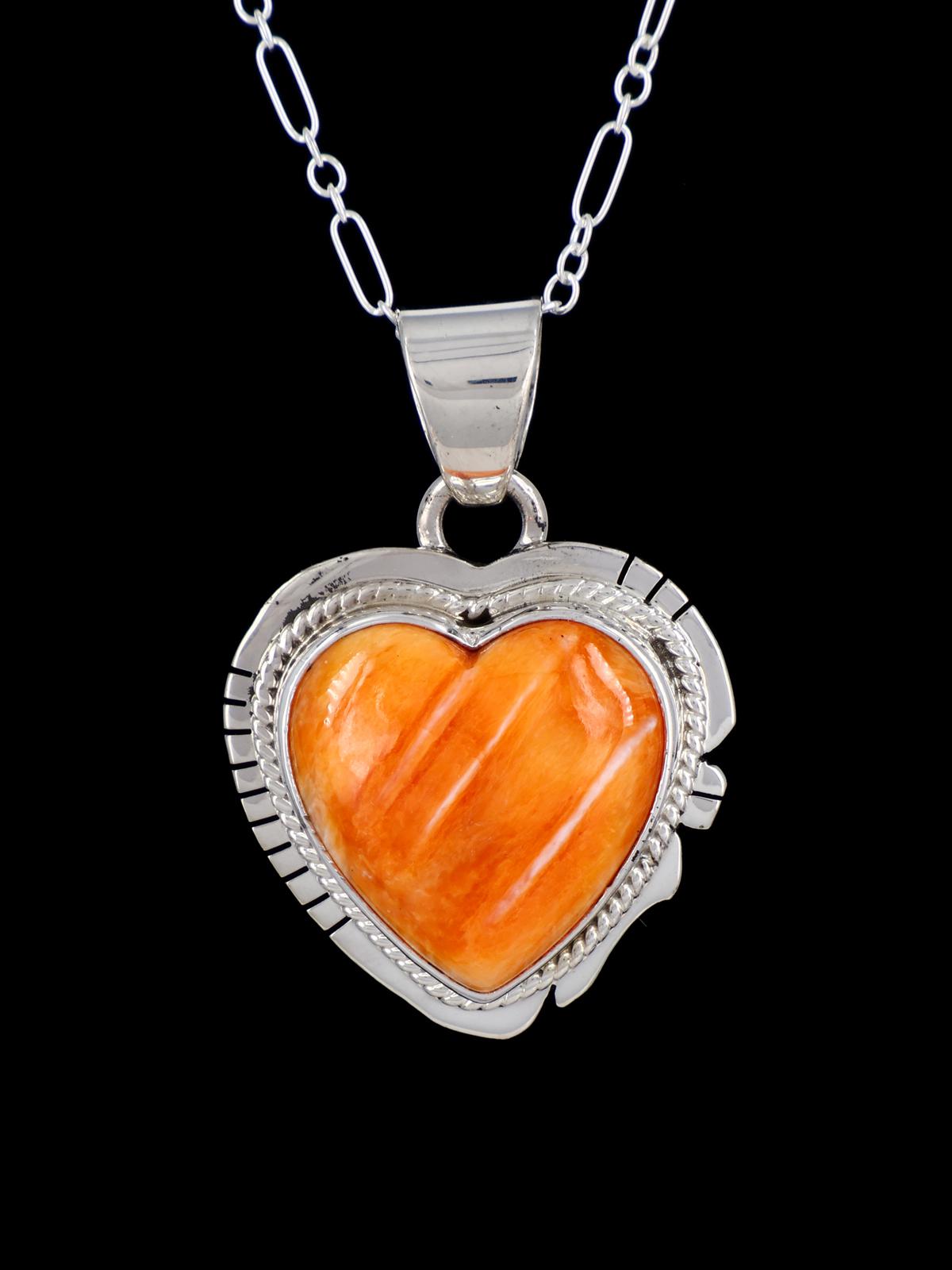 Native American Jewelry Spiny Oyster Pendant - PuebloDirect.com