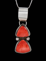 Native American Jewelry Sterling Silver Spiny Oyster Pendant - PuebloDirect.com
