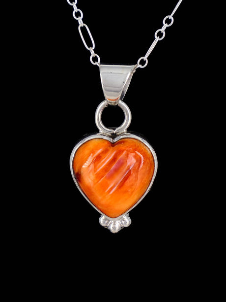 Native American Jewelry Spiny Oyster Heart Pendant - PuebloDirect.com