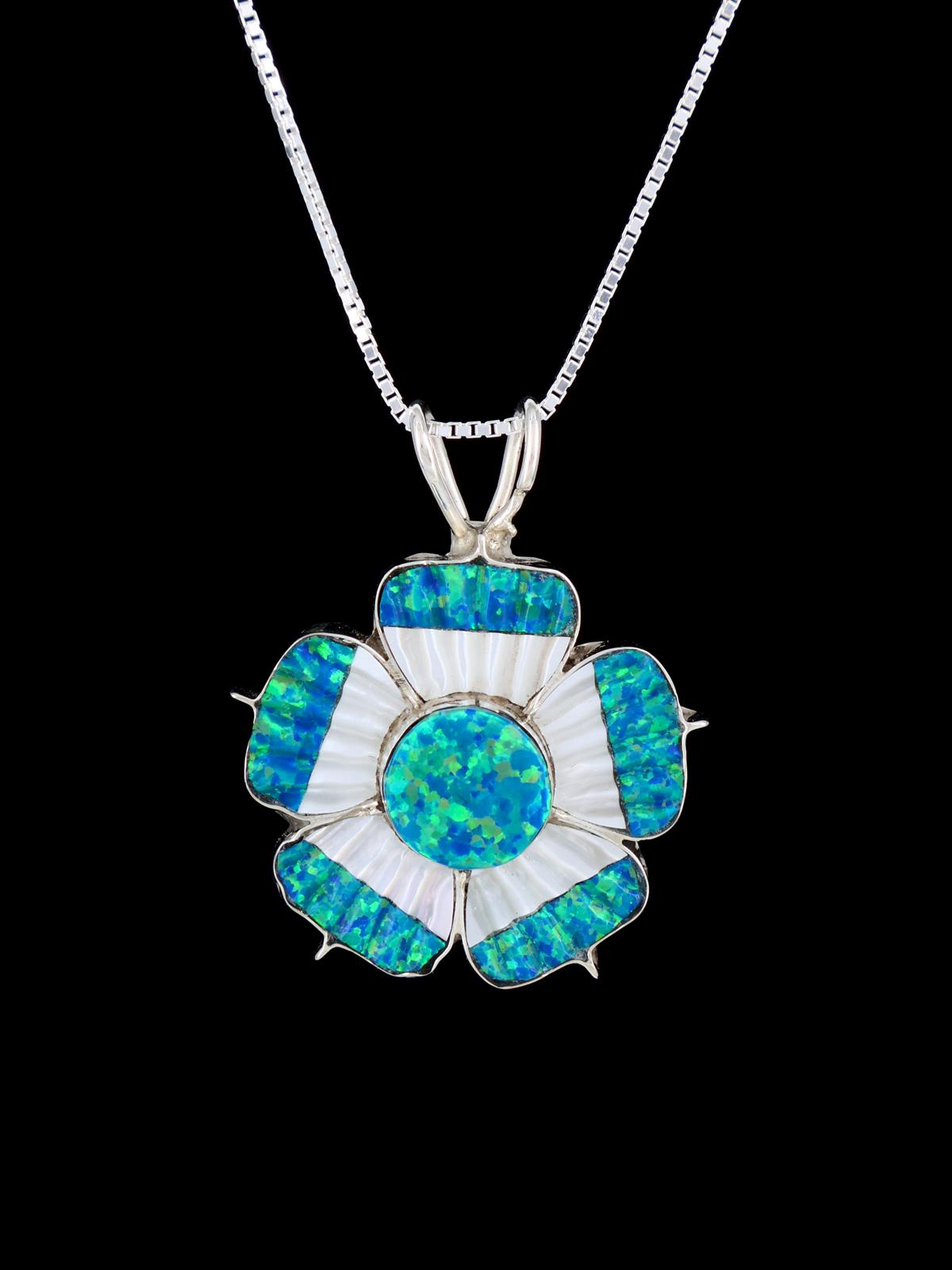 Pendentif à épingle Zuni en argent sterling avec fleur turquoise