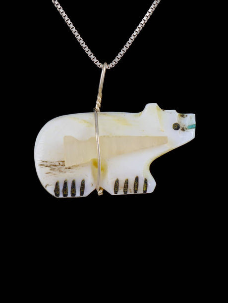 Pendentif Fétiche Ours Zuni Coquille Rose
