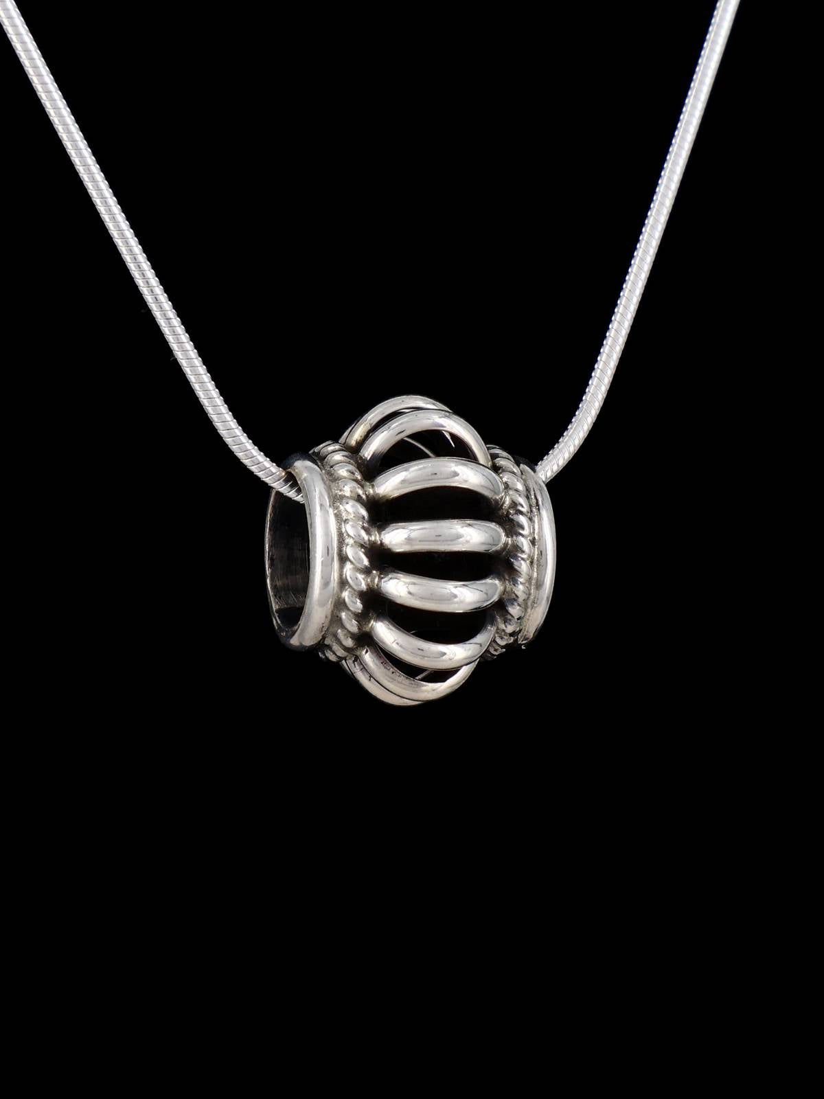 Épingle/pendentif en argent sterling sculpté Navajo
