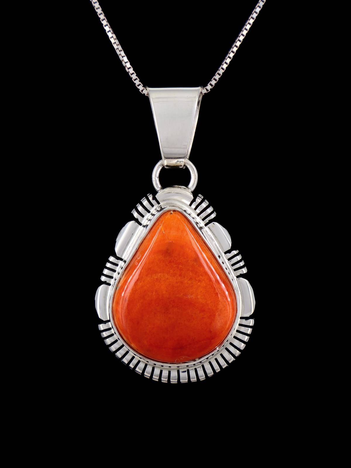 Native American Sterling Silver Spiny Oyster Pendant