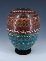 Mata Ortiz Cerámica enrollada y grabada a mano