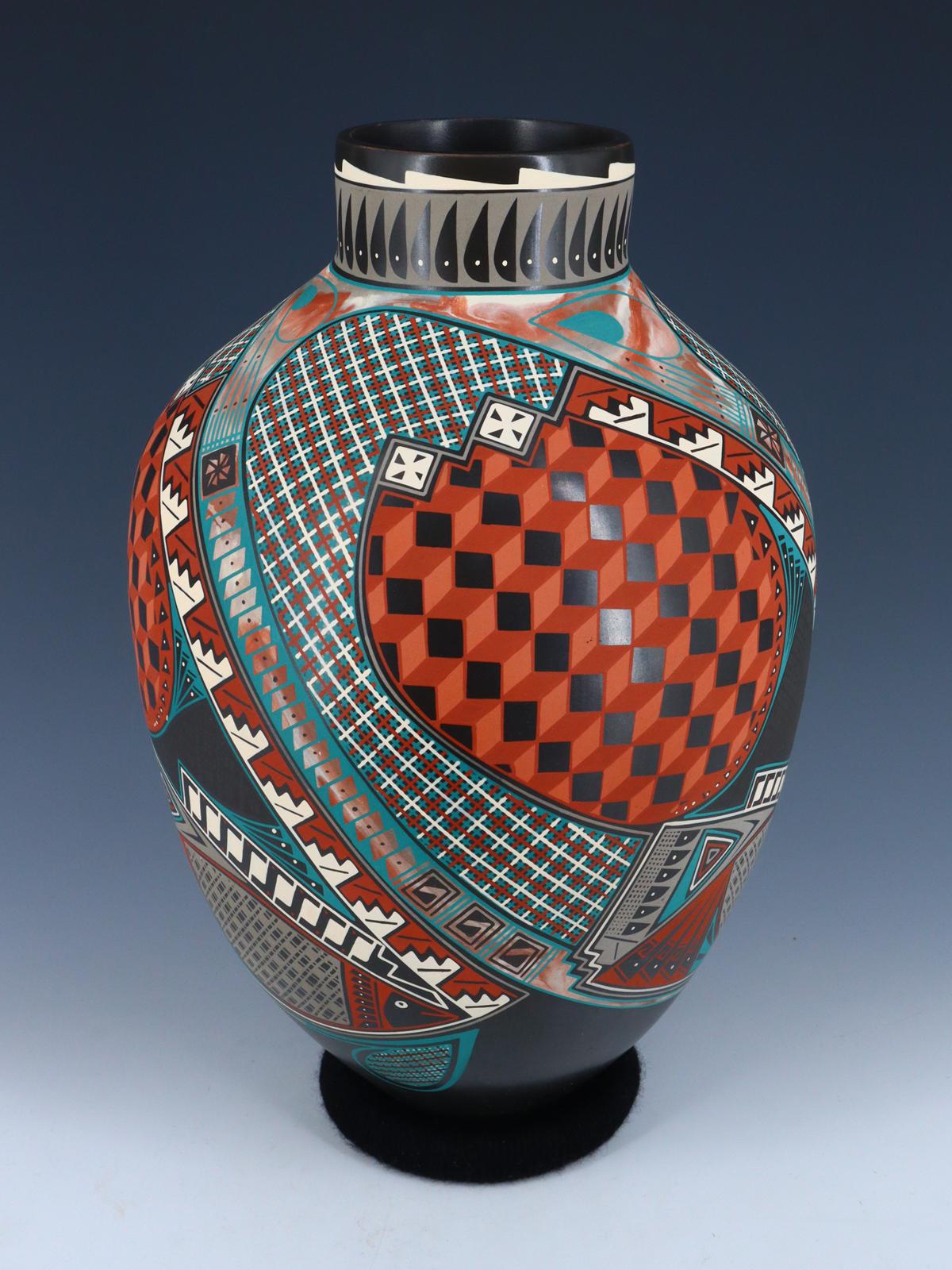 Cerámica enrollada a mano de Mata Ortiz