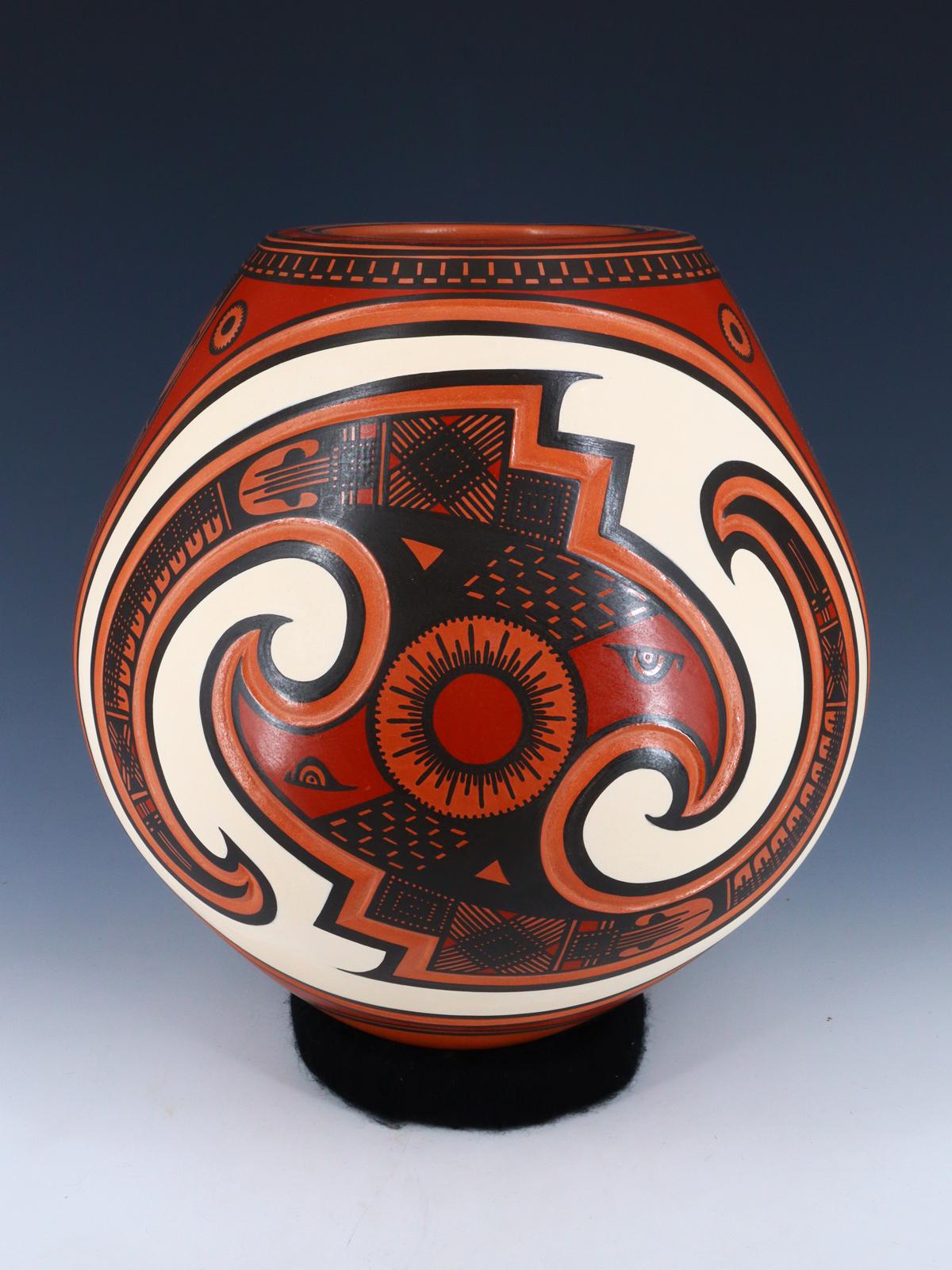 Mata Ortiz Hand Coiled Pottery Vase