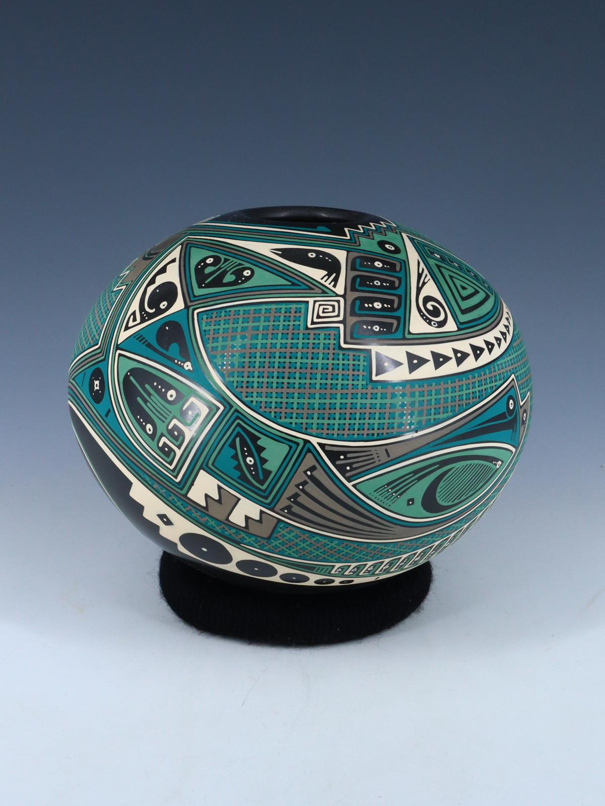 Mata Ortiz Hand Coiled and Painted Pottery Vase