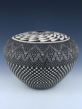 Acoma Pueblo Eye Dazzler Pottery
