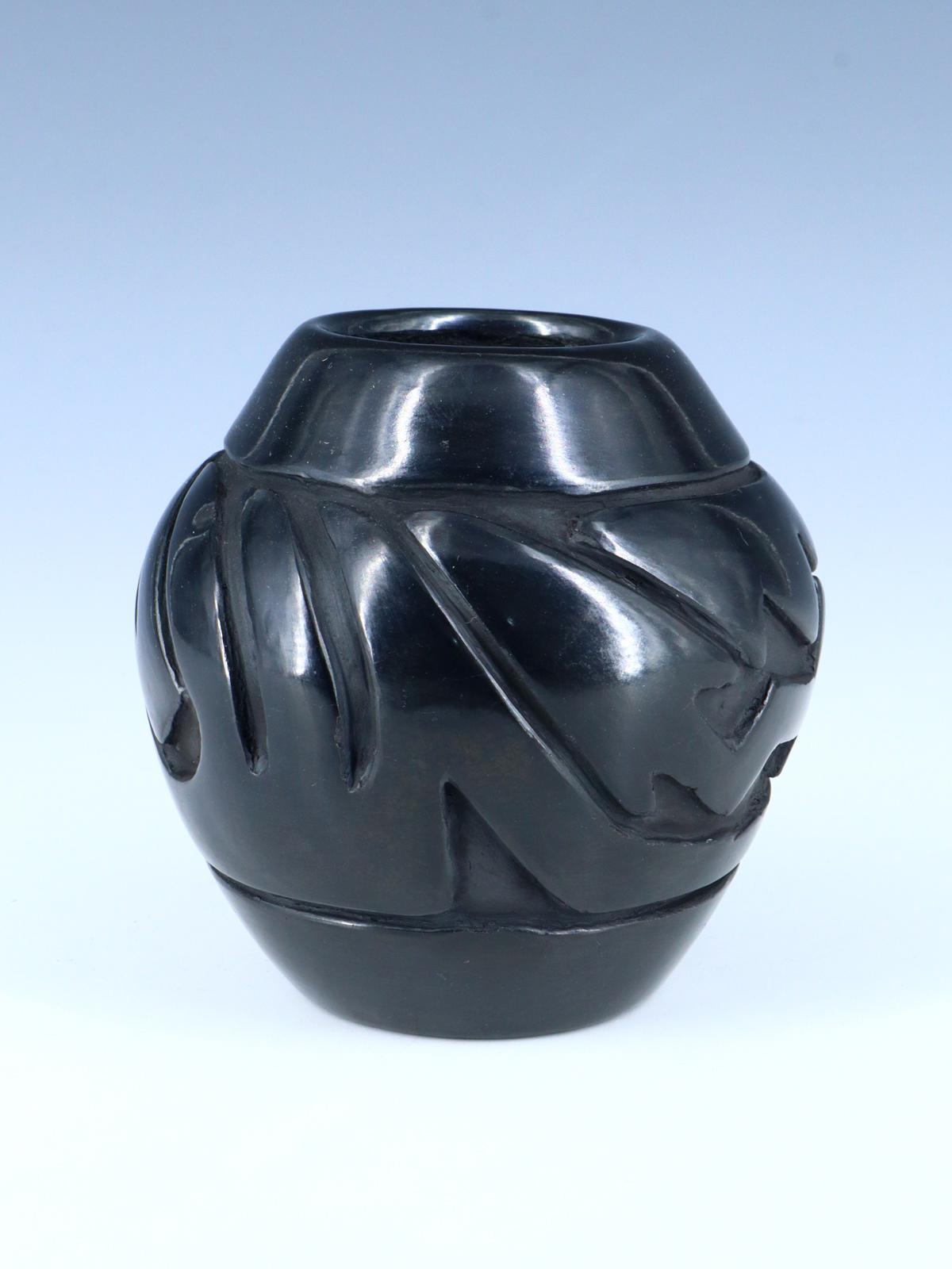 Santa Clara Pueblo Hand Coiled Black Clay Pottery – PuebloDirect.com