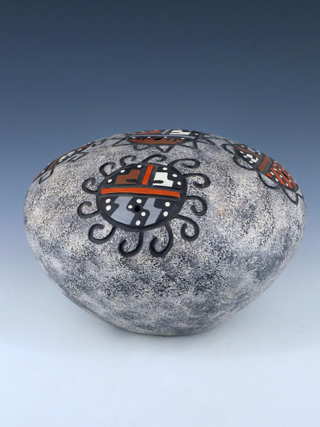 Jemez Pueblo Pottery Koshare Tree Figura de narrador de cuentos