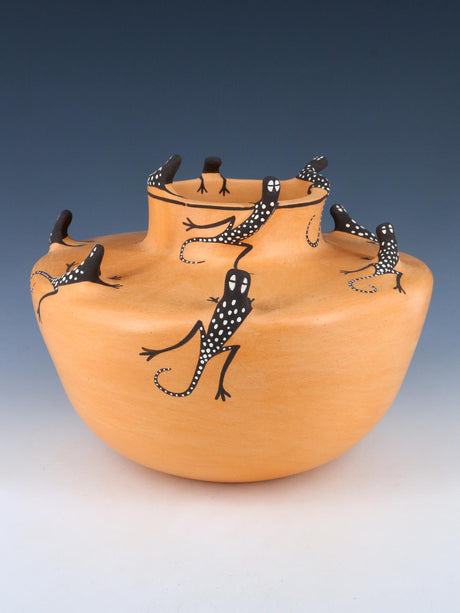 Cuenco de cerámica de lagarto Zuni Pueblo enrollado a mano