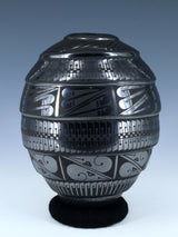 Mata Ortiz Pájaro de cerámica negra enrollado a mano