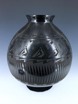 Mata Ortiz Hand Coiled Etched Black Pottery
