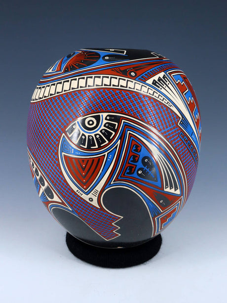 Mata Ortiz Hand Coiled and Painted Paquime Pottery - PuebloDirect.com