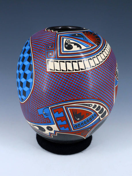 Mata Ortiz Hand Coiled and Painted Paquime Pottery - PuebloDirect.com