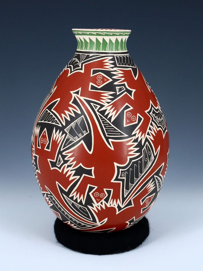 Mata Ortiz Hand Coiled Etched Pottery - PuebloDirect.com