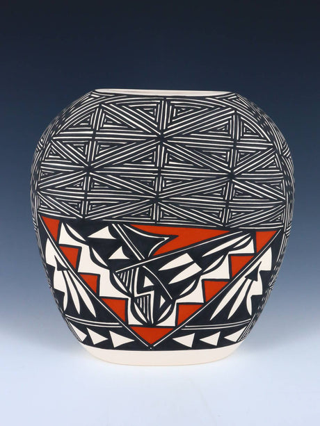 Acoma Pueblo Black and White Pottery Vase - PuebloDirect.com