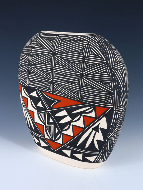 Acoma Pueblo Black and White Pottery Vase - PuebloDirect.com