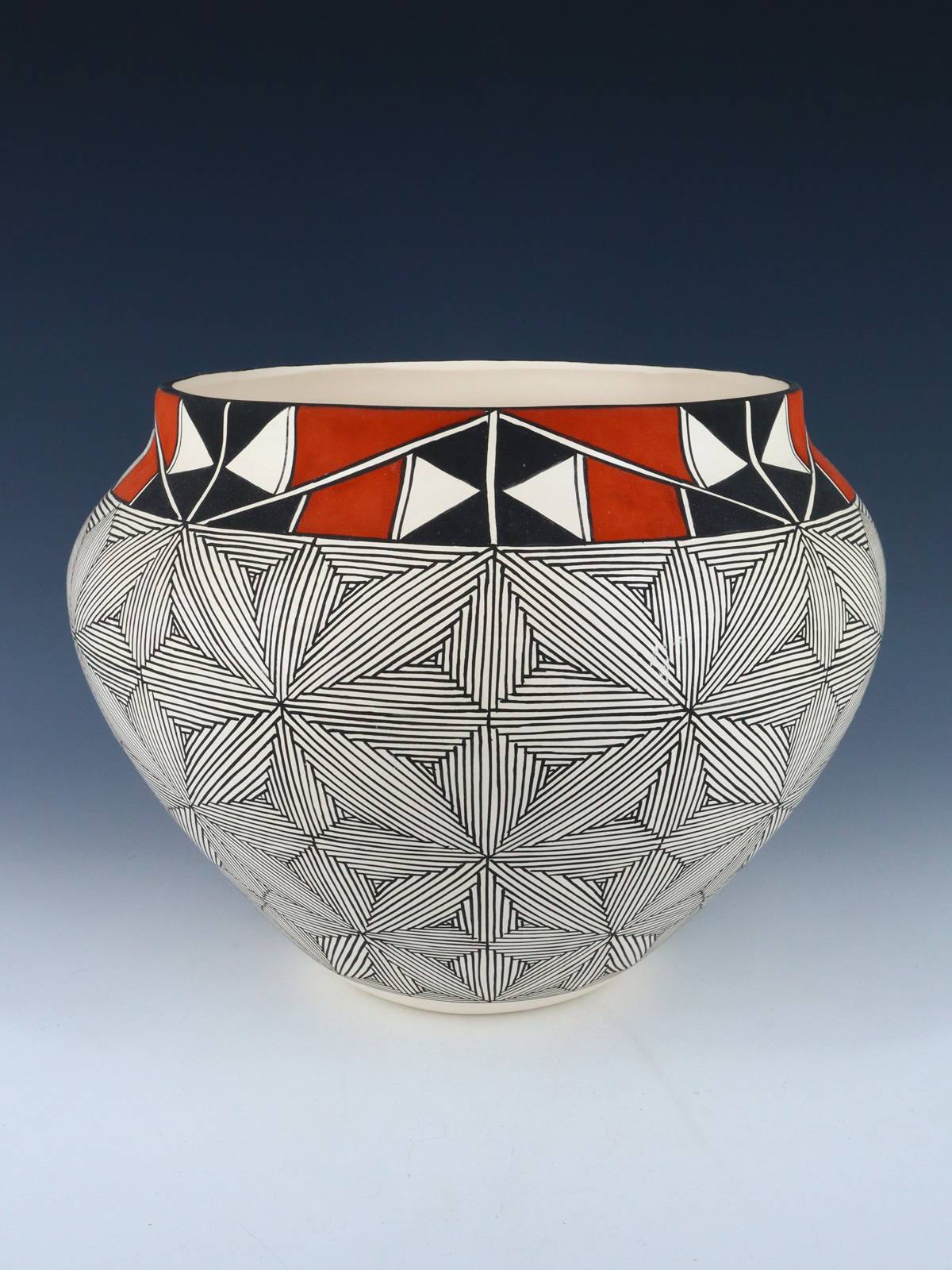 Acoma Pueblo Fine Line Design Pottery - PuebloDirect.com