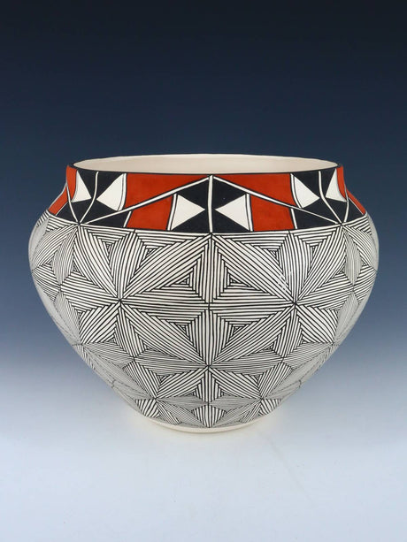 Acoma Pueblo Fine Line Design Pottery - PuebloDirect.com